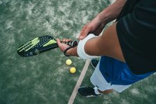 Padel tennis albueskade